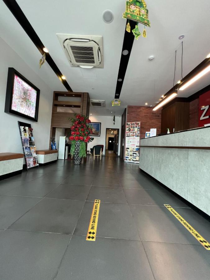 Zone Hotels, Telok Panglima Garang Teluk Panglima Garang Exterior photo